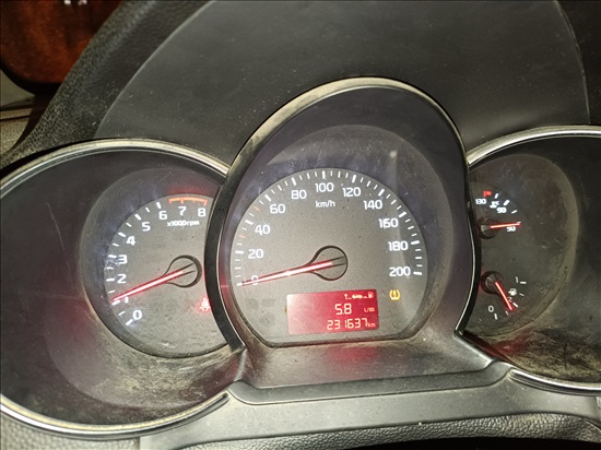 תמונה 4 ,קיה פיקנטו יד 1 2015 230000 ק"מ