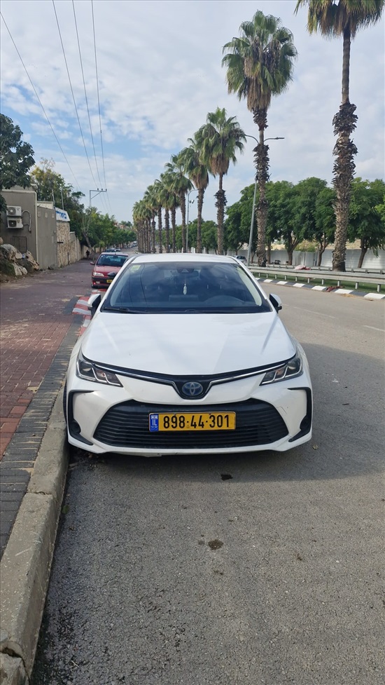 תמונה 3 ,טויוטה קורולה יד 2 2020 157000 ק"מ