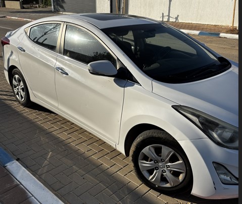 תמונה 3 ,יונדאי i35 / אלנטרה
 יד 2 2015 274000 ק"מ