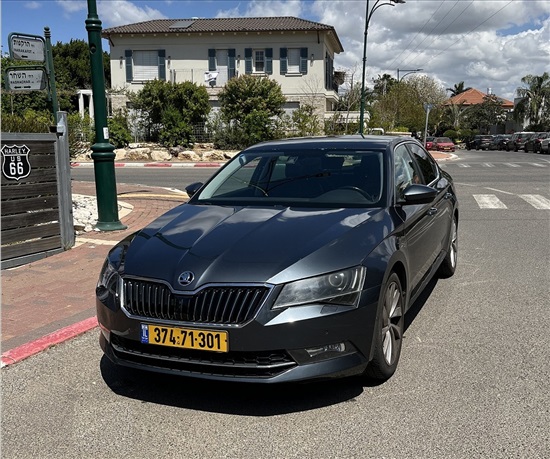 תמונה 1 ,סקודה סופרב יד 1 2018 271000 ק"מ