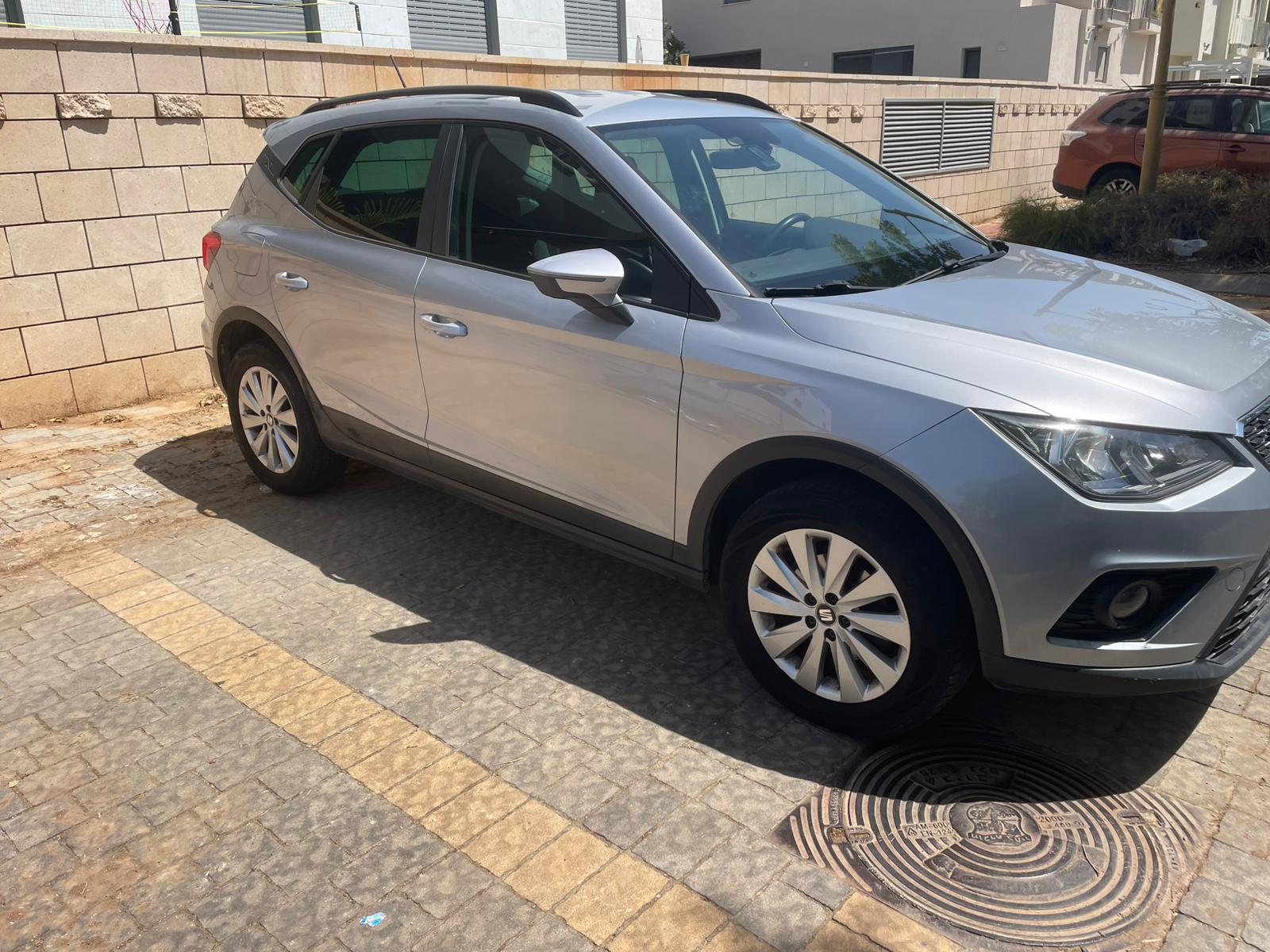 תמונה 4, סיאט ארונה יד 1 2019 | 91000 קמ