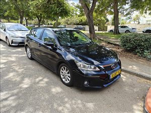 לקסוס CT200H 2013 יד2 