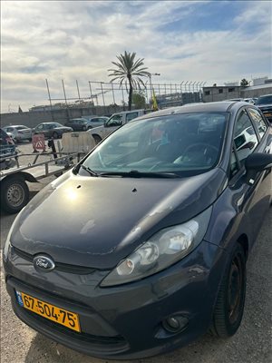 פורד פיאסטה 2012 יד 4 <br>      