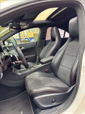 מרצדס CLA
 2015 יד 7 <br>      