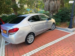 מיצובישי אטראז` 2015 יד  5 
