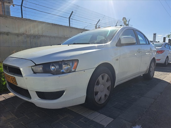 תמונה 4 ,מיצובישי לנסר יד 3 2009 212000 ק"מ