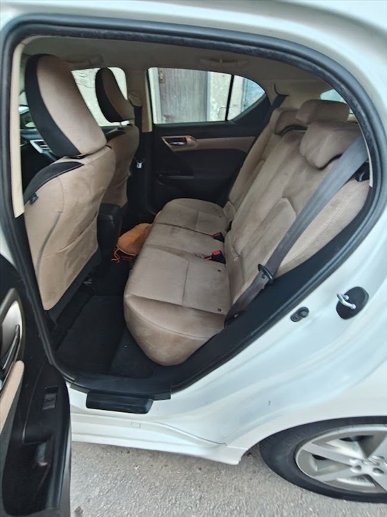 תמונה 2 ,לקסוס CT200H יד 1 2018 250000 ק"מ
