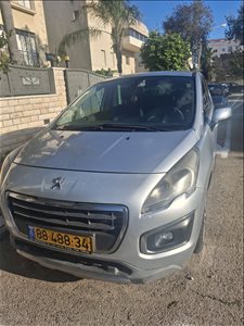 פיג'ו
 3008 2016 יד  3 