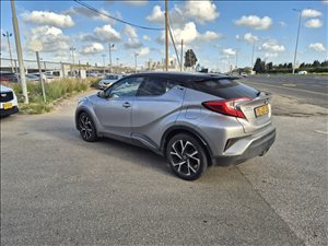 טויוטה C-HR 2017 יד  2 