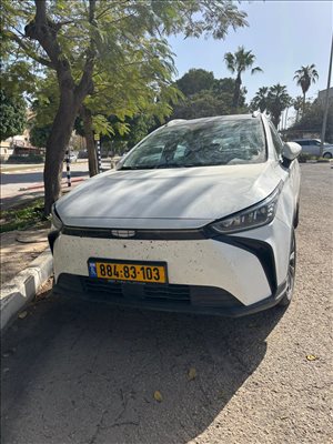 ג`ילי Geometry C pro 350 2024 יד2 
