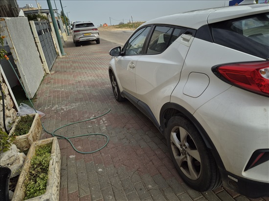תמונה 4 ,טויוטה C-HR יד 2 2018 110000 ק"מ