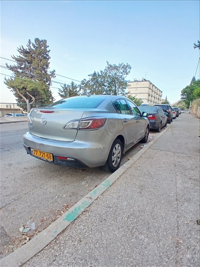 תמונה 4 ,מאזדה 3 יד 4 2010 260000 ק"מ