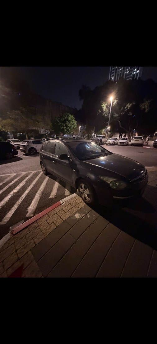 תמונה 2 ,יונדאי i30 יד 3 2010 197000 ק"מ