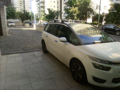 סיטרואן C4 פיקאסו 2014 יד  3 