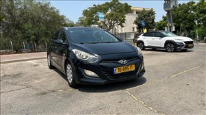 יונדאי i30 CW 2013 יד2 