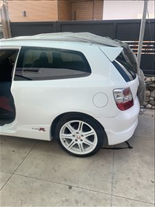 הונדה סיוויק Type R
 2004 יד 4 <br>      