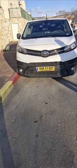 תמונה 4 ,טויוטה פריוס יד 2 2020 217000 ק"מ
