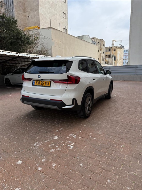 תמונה 4 ,ב.מ.וו X1 יד 1 2023 24000 ק"מ