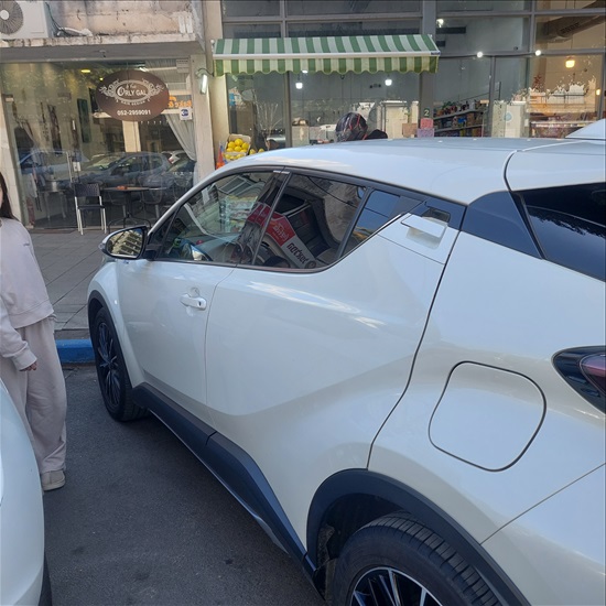תמונה 4 ,טויוטה C-HR יד 2 2019 140000 ק"מ
