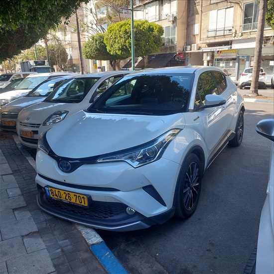 תמונה 6 ,טויוטה C-HR יד 2 2019 140000 ק"מ