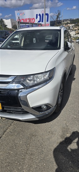 תמונה 3 ,מיצובישי אאוטלנדר יד 2 2017 138 ק"מ