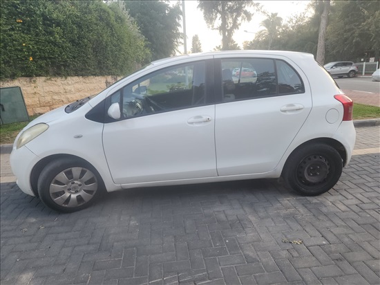 תמונה 2 ,טויוטה יאריס יד 2 2009 200000 ק"מ