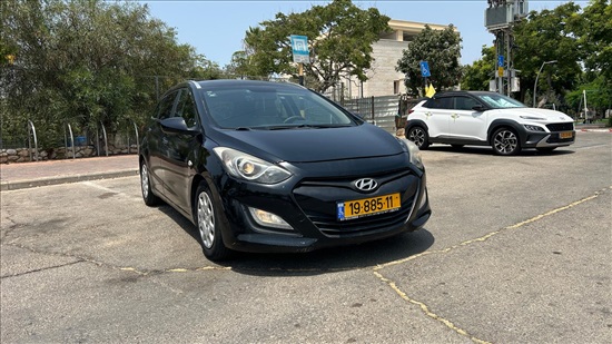 תמונה 1 ,יונדאי i30 CW יד 3 2013 193997 ק"מ