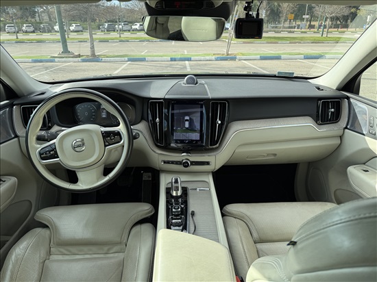 תמונה 2 ,וולוו XC60 יד 1 2018 98300 ק"מ