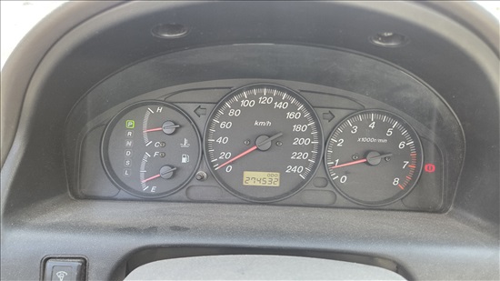 תמונה 9 ,מאזדה 626 יד 2 2000 274500 ק"מ