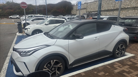 תמונה 4 ,טויוטה C-HR יד 2 2022 25000 ק"מ
