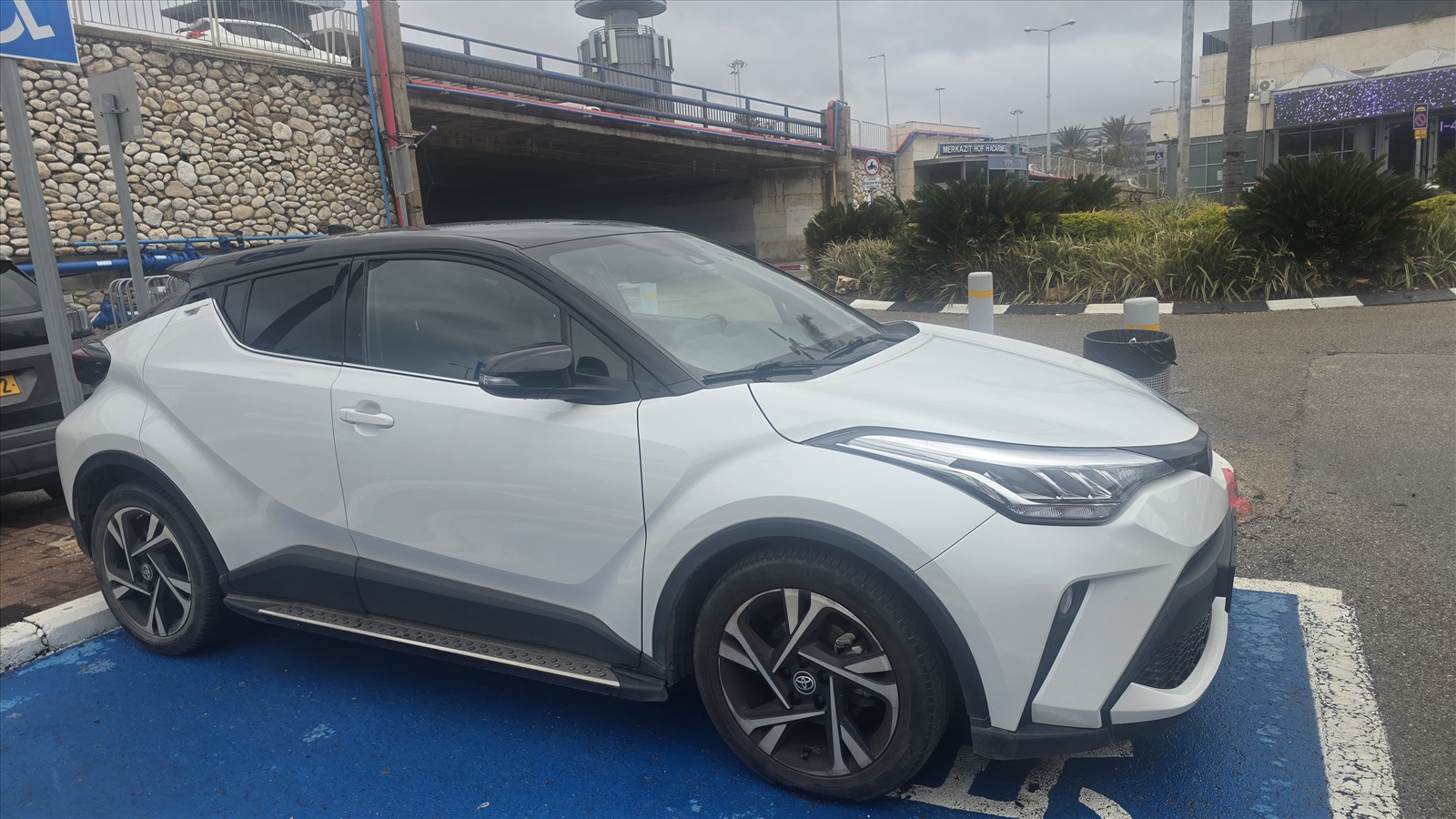 תמונה 1, טויוטה C-HR יד 2 2022 | 25000 קמ