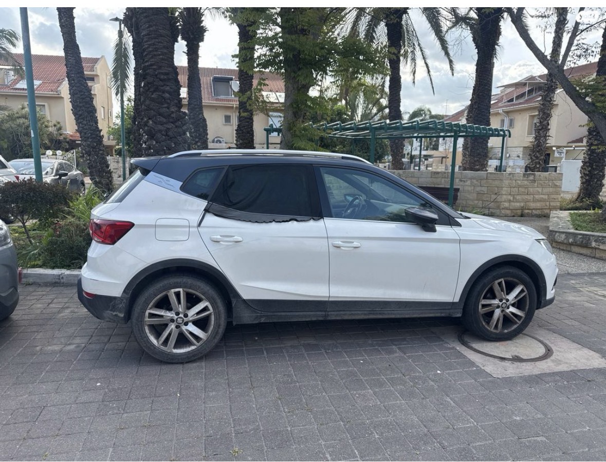 תמונה 1, סיאט ארונה יד 1 2021 | 55000 קמ