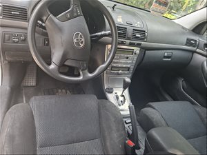 טויוטה אונסיס 2008 יד 2 <br>      
