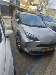 טויוטה יאריס קרוס 2025 יד  1 