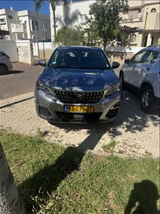פיג'ו
 3008 2017 יד  3 