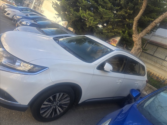 תמונה 4 ,מיצובישי אאוטלנדר יד 2 2020 70 ק"מ