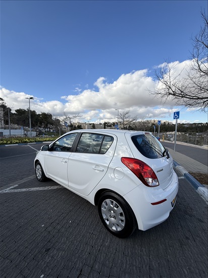 תמונה 2 ,יונדאי i20 יד 3 2014 210 ק"מ