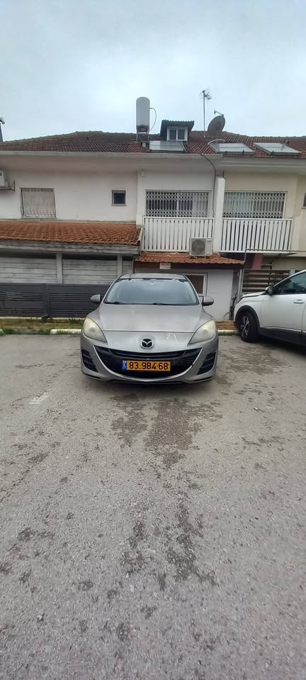 תמונה 2 ,מאזדה 3 יד 2 2010 280000 ק"מ