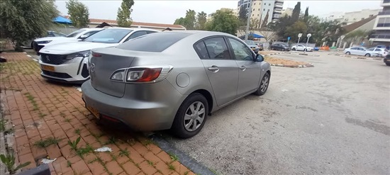 תמונה 3 ,מאזדה 3 יד 2 2010 280000 ק"מ