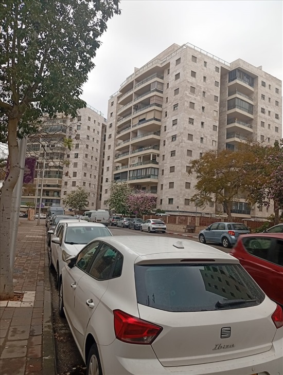 תמונה 3 ,סיאט איביזה יד 1 2022 48000 ק"מ