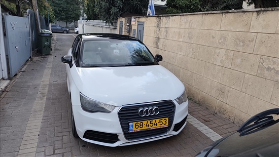 תמונה 3 ,אאודי A1 יד 3 2015 90000 ק"מ