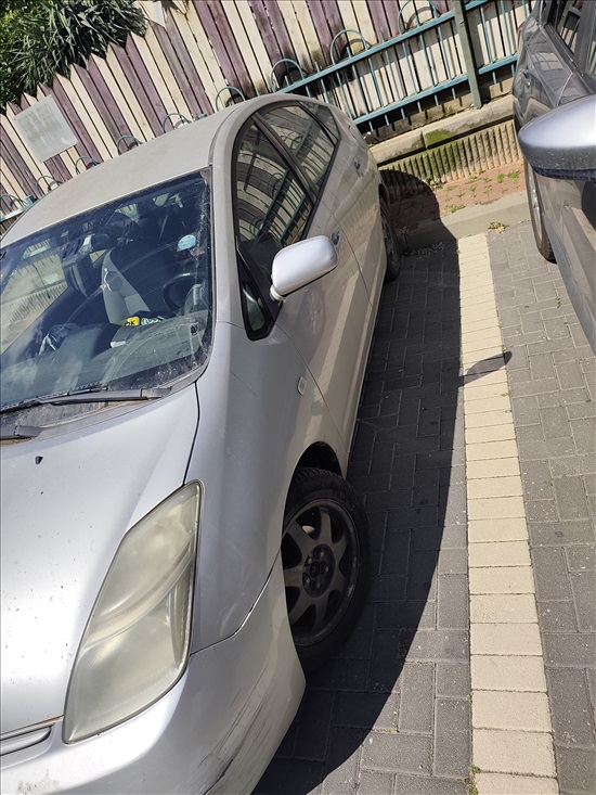 תמונה 3 ,טויוטה פריוס יד 4 2008 270000 ק"מ