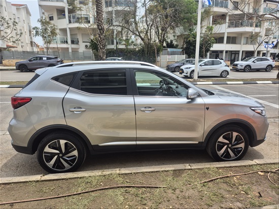 תמונה 3 ,אם ג`י MG ZS יד 1 2024 28000 ק"מ