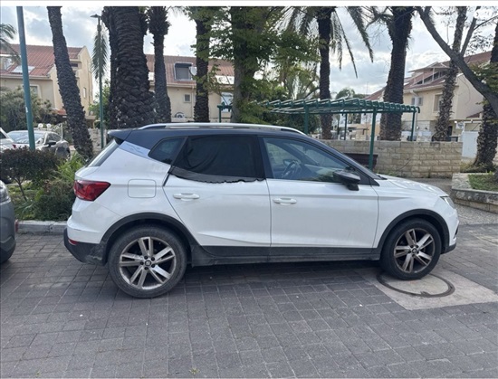 תמונה 1 ,סיאט ארונה יד 1 2021 55000 ק"מ