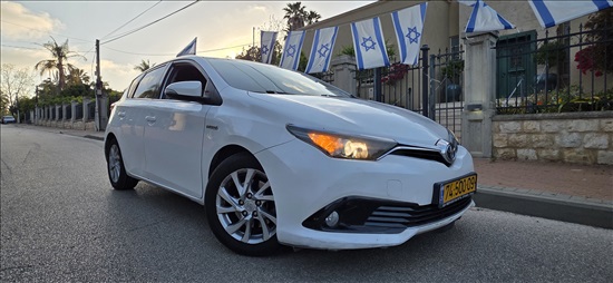 תמונה 2 ,טויוטה אוריס יד 3 2017 247000 ק"מ