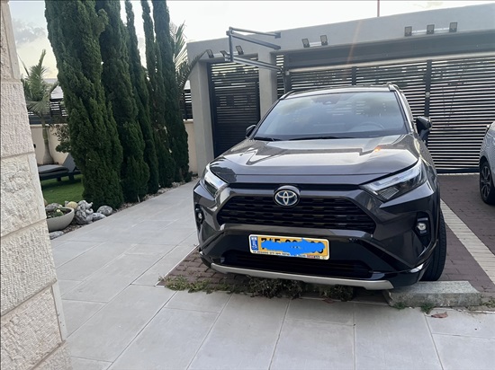 תמונה 5 ,טויוטה RAV4 יד 1 2024 3200 ק"מ