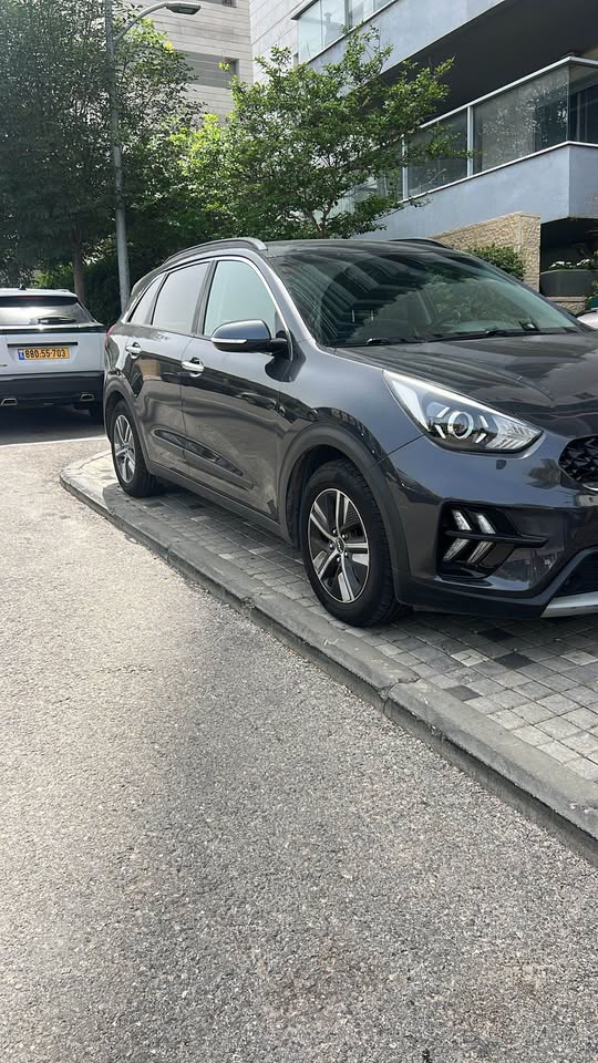 תמונה 2 ,קיה נירו הייבריד יד 3 2020 76600 ק"מ