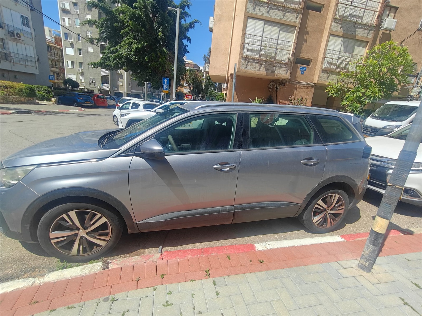 תמונה 3, פיגו
 5008 יד 2 2019 | 150000 קמ