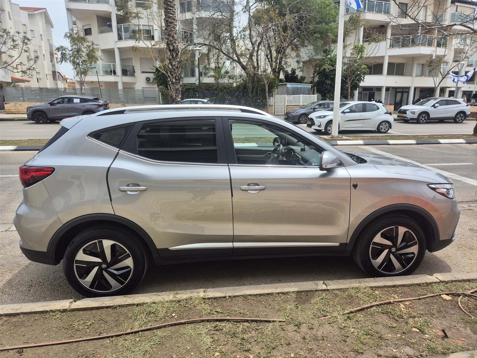 תמונה 3, אם ג`י MG ZS יד 1 2024 | 28000 קמ
