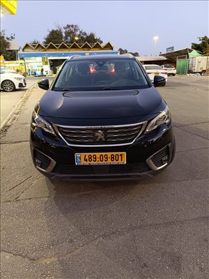 פיג'ו
 5008 2019 יד2 